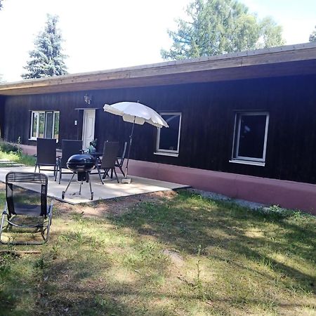 Bungalow Im Gruenen Am Waschsee Mechow  ภายนอก รูปภาพ